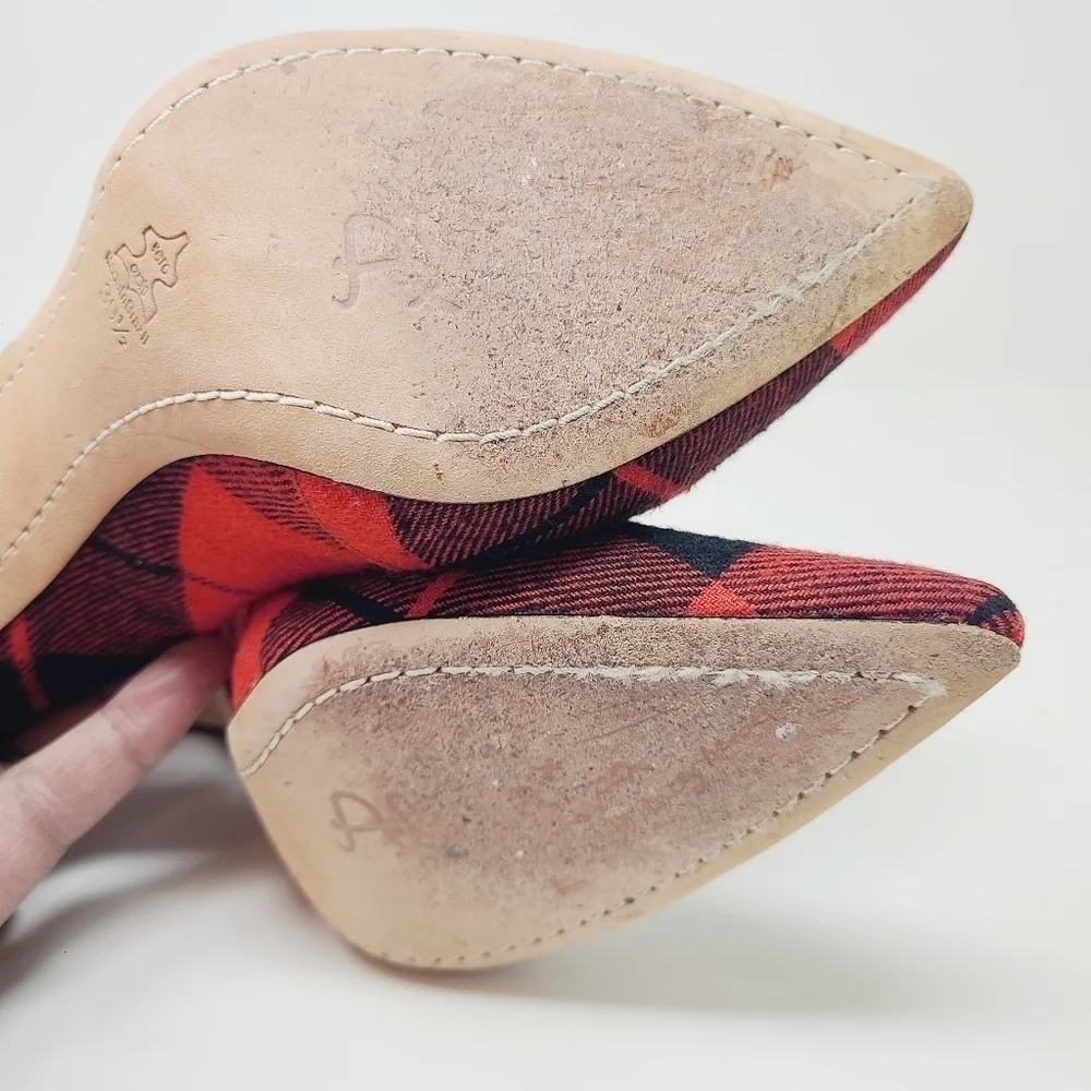 Alice & Olivia | Chic Red and Black Plaid Pattern Heels (Italian Size 39.5)